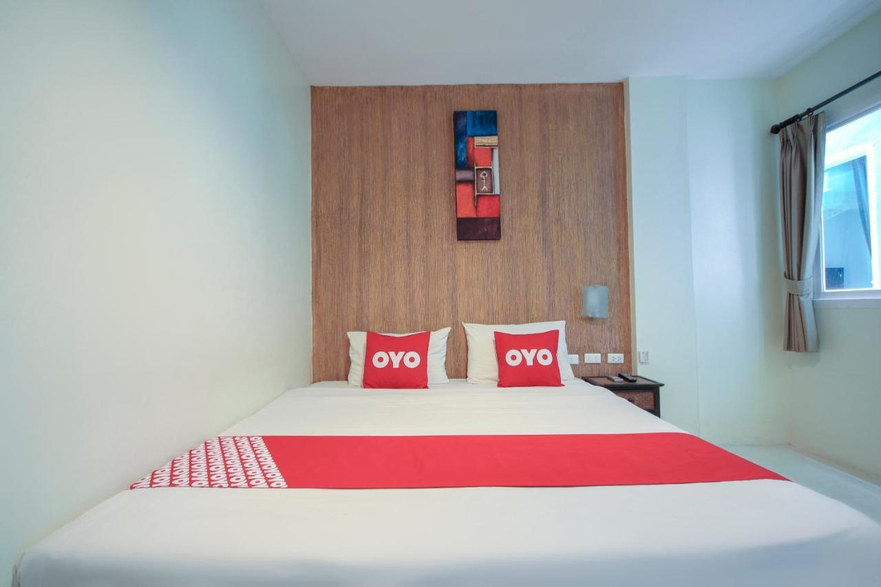 Oyo 75321 Gemma Patong Hotel Phuket Exterior foto